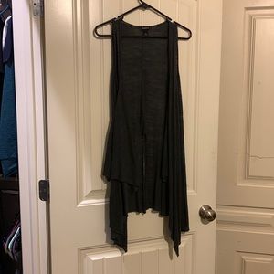 Sleeveless cardigan